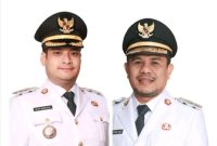 Bupati Buton, Alvin Akawijaya Putra, SH (kiri) 
dan Wakil Bupati Buton Syarifudin Saafa, ST. 